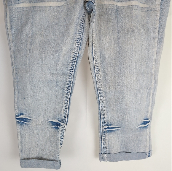 Amethyst Capri Jeans - Picture 3 of 7